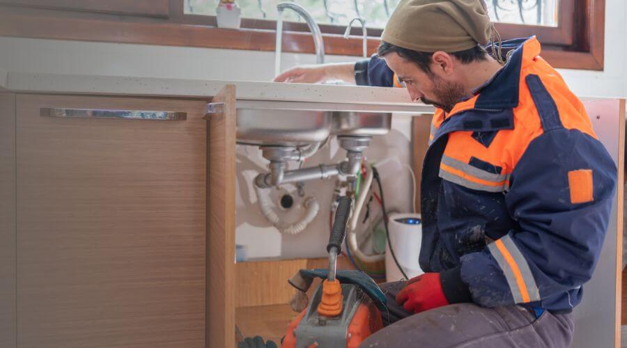 Local annual plumbing maintenance in Hermitage, MO